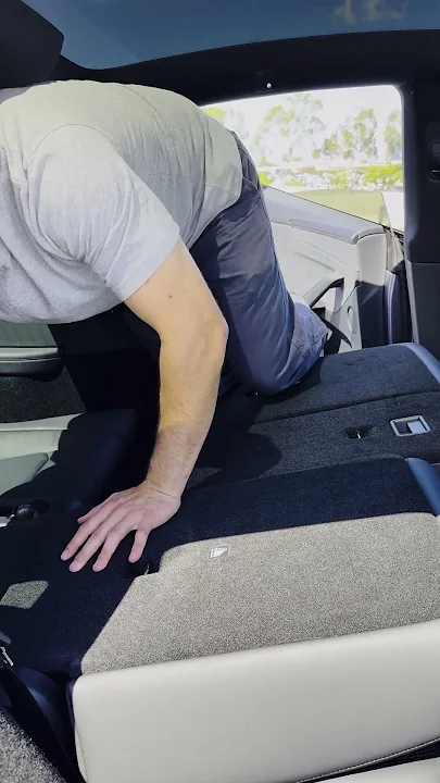 3-Row Model Y: How to Get In - YouTube 9